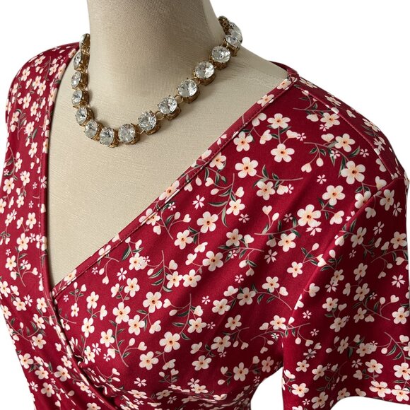 MS BASIC Floral Dress Size Large Cross Over Plunge Bodice Side Pockets A-line - Picture 4 of 11